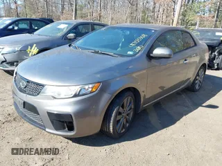2011 Kia Forte SX с VIN KNAFW6A32B5368820, выставлен на аукционе IAAI как лот 41703308 с пробегом 184 715 миль миль и . История ставок и продаж доступна на DreamBid. Изображение 2.
