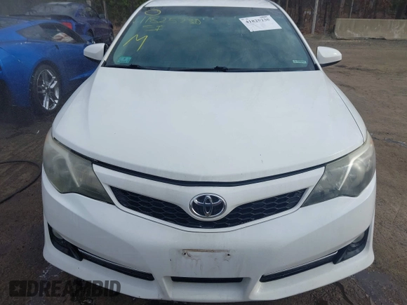 2014 Toyota Camry L with VIN 4T1BF1FK7EU816821, listed as a IAAI auction lot 41825230 with 121,382 mi miles. Bid and sale history available at carsss.com. Image 12.