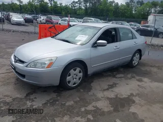 2005 Honda Accord LX with VIN 1HGCM66385A008615, listed as a IAAI auction lot 42258422 with 190,599 mi miles and . Bid and sale history available at DreamBid. Image 2.