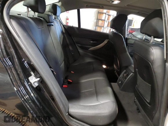 2018 BMW 3 Series 320i xDrive with VIN WBA8E5G56JNV02449, listed as a Copart auction lot 48788795 with 117,474 mi miles and Salvage Title. Bid and sale history available at carsss.com. Image 10.