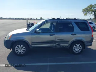2005 Honda CR-V EX z VIN JHLRD788X5C065557, wystawiony jako IAAI lot #41773871 z przebiegiem 182 060 mil mil oraz . Historia ofert i sprzedaży dostępna na DreamBid. Obrazek 14.