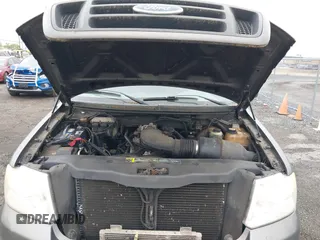 2004 Ford F-150 STX z VIN 1FTRX14W44NC09922, wystawiony jako IAAI lot #42451619 z przebiegiem 239 802 mil mil oraz . Historia ofert i sprzedaży dostępna na DreamBid. Obrazek 10.