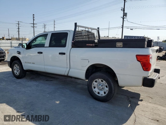 2017 Nissan Titan с VIN 1N6AA1F10HN501280, выставлен на аукционе Copart как лот 54110355 с пробегом 217 906 миль миль и Чистый • Clean title. История ставок и продаж доступна на DreamBid. Изображение 2.