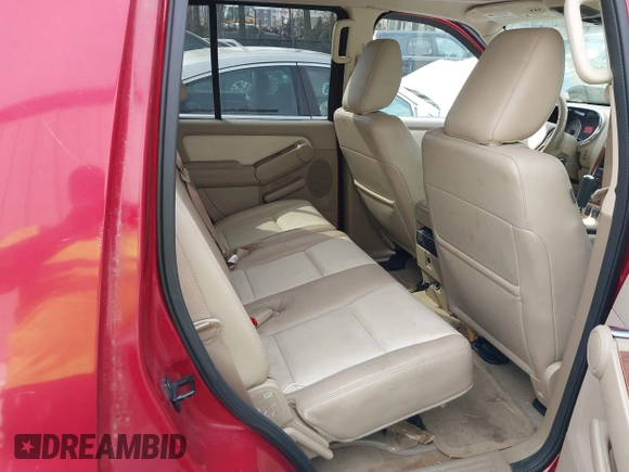 2010 Ford Explorer Eddie Bauer with VIN 1FMEU6EE4AUA85772, listed as a IAAI auction lot 41676334 with 101,997 mi miles. Bid and sale history available at carsss.com. Image 8.