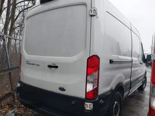 2019 Ford Transit with VIN 1FTYR2CM1KKA10613, listed as a IAAI auction lot 41898428 with 442,144 mi miles. Bid and sale history available at carsss.com. Image 4.