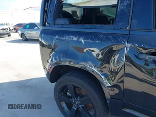 2022 Land Rover Defender с VIN SALEY6RU3N2094502, выставлен на аукционе IAAI как лот 41441167 с пробегом 28 610 миль миль и . История ставок и продаж доступна на DreamBid. Изображение 20.