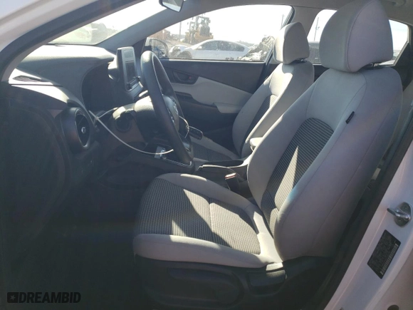 2023 Hyundai Kona SE with VIN KM8K22AB3PU963861, listed as a Copart auction lot 85570044 with 25,493 mi miles and Salvage Title. Bid and sale history available at carsss.com. Image 7.