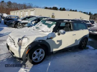 2010 MINI Clubman z VIN WMWML3C54ATX36759, wystawiony jako Copart lot #88900485 z przebiegiem 58 668 mil mil oraz Czysty tytuł • Clean title. Historia ofert i sprzedaży dostępna na DreamBid. Obrazek 1.