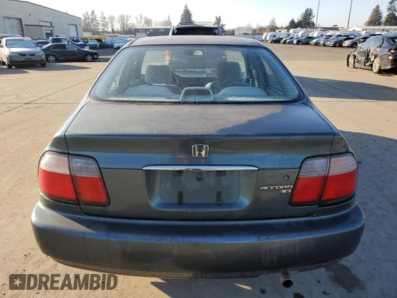 1996 Honda Accord LX with VIN 1HGCD5636TA278854, listed as a Copart auction lot 88117305 with 218,132 mi miles and Salvage Title. Bid and sale history available at DreamBid. Image 6.