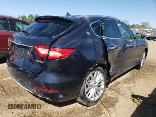 2019 Maserati Levante S with VIN ZN661YUL5KX313029, listed as a Copart auction lot 51837994 with 9,474 mi miles and Salvage Title. Bid and sale history available at carsss.com. Image 3.