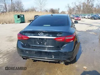 2018 Infiniti Q50 3.0t LUXE with VIN JN1EV7AP1JM590282, listed as a IAAI auction lot 41701763 with 111,318 mi miles. Bid and sale history available at carsss.com. Image 17.