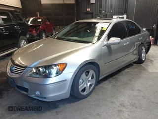 2007 Acura RL Technology with VIN JH4KB16657C004153, listed as a IAAI auction lot 42206466 with 333,860 mi miles and . Bid and sale history available at DreamBid. Image 19.