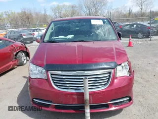 2012 Chrysler Town & Country Touring-L with VIN 2C4RC1CG2CR118526, listed as a IAAI auction lot 42034318 with 337,747 mi miles. Bid and sale history available at carsss.com. Image 13.