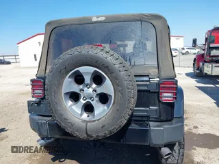 2016 Jeep Wrangler Sahara with VIN 1C4AJWBG0GL174481, listed as a IAAI auction lot 41868149 with 59,300 mi miles and . Bid and sale history available at DreamBid. Image 16.