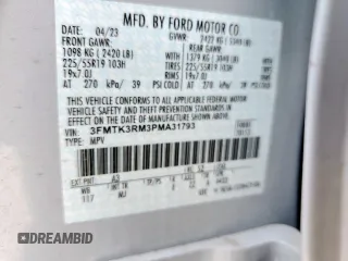 2023 Ford Mustang Mach-E Premium z VIN 3FMTK3RM3PMA31793, wystawiony jako Copart lot #57344535 z przebiegiem 39 342 mil mil oraz Szkoda całkowita • Salvage title. Historia ofert i sprzedaży dostępna na DreamBid. Obrazek 13.