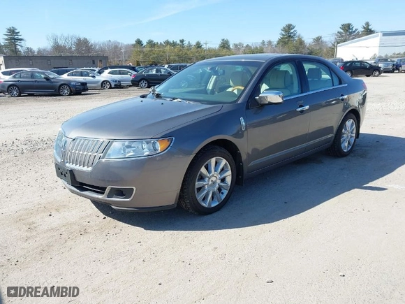 2012 Lincoln MKZ with VIN 3LNHL2JC9CR830670, listed as a IAAI auction lot 41768536 with 53,978 mi miles. Bid and sale history available at carsss.com. Image 2.