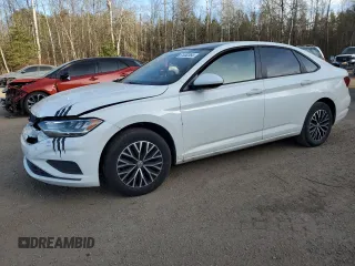 2019 Volkswagen Jetta SEL z VIN 3VWE57BU0KM218856, wystawiony jako Copart lot #81052064 z przebiegiem 230 284 mil mil oraz Czysty tytuł • Clean title. Historia ofert i sprzedaży dostępna na DreamBid. Obrazek 1.