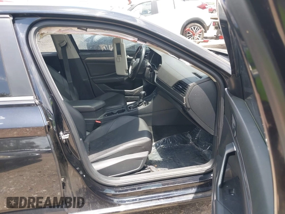 2019 Volkswagen Jetta SEL with VIN 3VWE57BU3KM226899, listed as a IAAI auction lot 42555853 with 88,624 mi miles and . Bid and sale history available at DreamBid. Image 5.