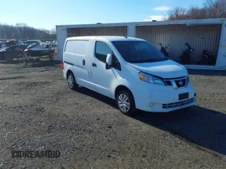 2017 Nissan NV200 Compact Cargo S with VIN 3N6CM0KNXHK718750, listed as a IAAI auction lot 40924549 with 182,586 mi miles. Bid and sale history available at carsss.com. Image 1.