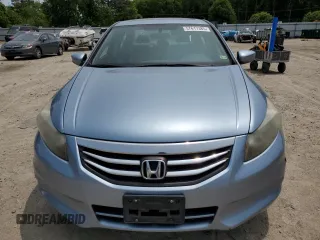 2012 Honda Accord EX z VIN 1HGCP2F75CA015134, wystawiony jako Copart lot #57617385 z przebiegiem 191 924 mil mil oraz Czysty tytuł • Clean title. Historia ofert i sprzedaży dostępna na DreamBid. Obrazek 5.