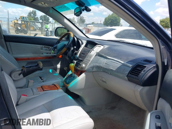 2004 Lexus RX 330 with VIN 2T2HA31U84C031474, listed as a IAAI auction lot 42250913 with 212,134 mi miles and . Bid and sale history available at DreamBid. Image 5.