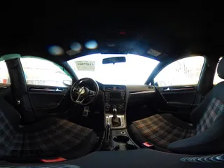 2017 Volkswagen GTI S z VIN 3VW447AU5HM030228, wystawiony jako IAAI lot #41497809 z przebiegiem 75 101 mil mil oraz . Historia ofert i sprzedaży dostępna na DreamBid. Obrazek 20.