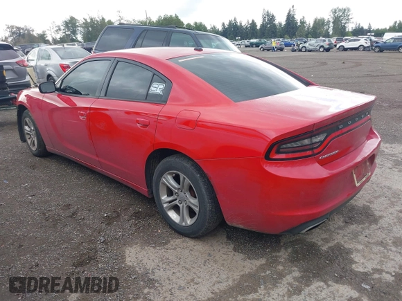 2015 Dodge Charger SE z VIN 2C3CDXBGXFH870710, wystawiony jako IAAI lot #42291111 z przebiegiem 119 677 mil mil oraz . Historia ofert i sprzedaży dostępna na DreamBid. Obrazek 3.