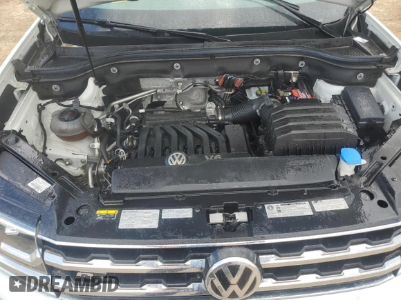 2019 Volkswagen Atlas SEL R-Line with VIN 1V2RR2CA1KC522035, listed as a Copart auction lot 75849514 with 43,569 mi miles and Salvage title. Bid and sale history available at DreamBid. Image 12.