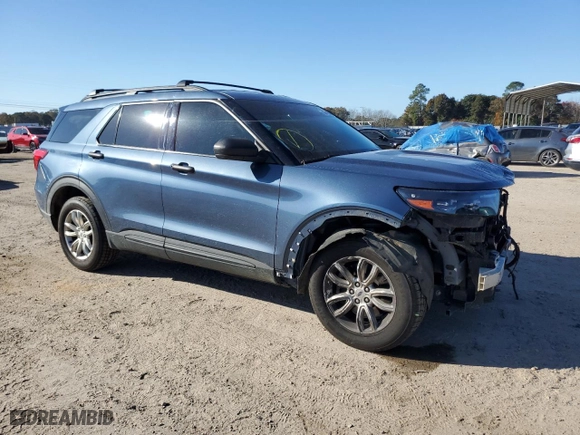 2022 Ford Police Interceptor Utility with VIN 1FM5K8ABXNGA56844, listed as a Copart auction lot 82741194 with 72,350 mi miles and Non Repairable. Bid and sale history available at carsss.com. Image 4.