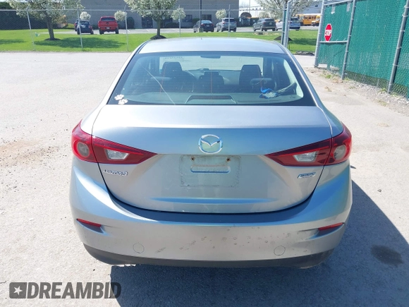 2015 Mazda 3 i Sport z VIN 3MZBM1U70FM163518, wystawiony jako IAAI lot #42127540 z przebiegiem 119 757 mil mil oraz . Historia ofert i sprzedaży dostępna na DreamBid. Obrazek 16.