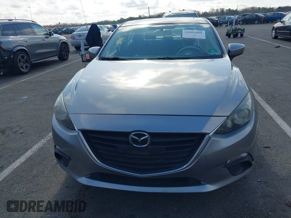2014 Mazda 3 i Grand Touring with VIN JM1BM1W72E1196080, listed as a IAAI auction lot 42002800 with 88,772 mi miles. Bid and sale history available at carsss.com. Image 12.
