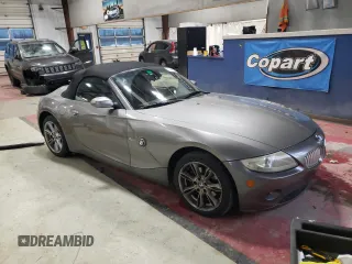 2005 BMW Z4 3.0i with VIN 4USBT53555LU09714, listed as a Copart auction lot 43445835 with 157,587 mi miles and Clean title. Bid and sale history available at DreamBid. Image 4.