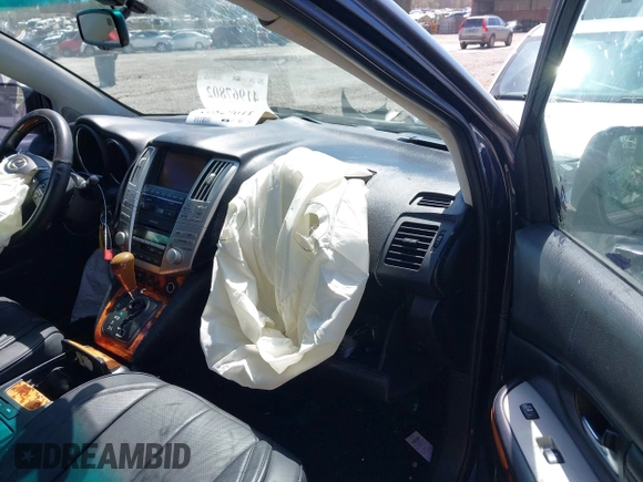 2009 Lexus RX 350 with VIN 2T2HK31U69C132761, listed as a IAAI auction lot 41967802 with 77,444 mi miles and . Bid and sale history available at DreamBid. Image 5.