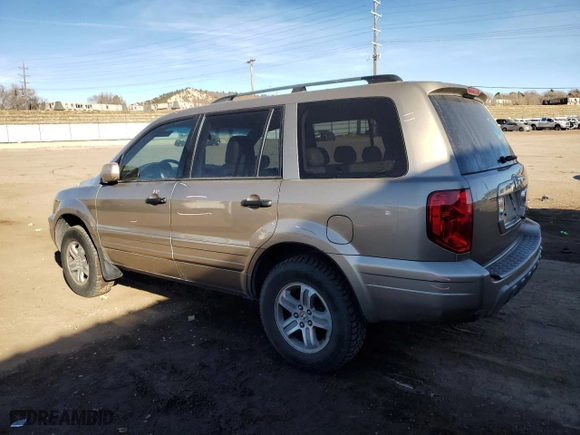 2005 Honda Pilot EX-L with NAVI with VIN 2HKYF18785H558200, listed as a Copart auction lot 86393924 with 235,140 mi miles and Salvage Title. Bid and sale history available at carsss.com. Image 2.
