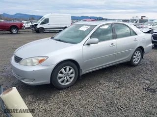 2004 Toyota Camry LE with VIN 4T1BF32K44U585697, listed as a IAAI auction lot 41625006 with 223,434 mi miles. Bid and sale history available at carsss.com. Image 18.