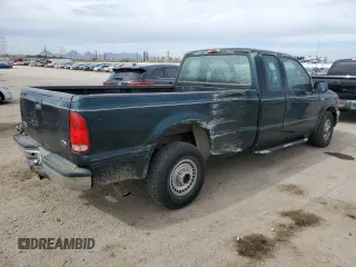 2001 Ford Super Duty F-250 XL with VIN 1FTNX20L51EB89479, listed as a Copart auction lot 44643285 with 219,690 mi miles and Salvage Title. Bid and sale history available at carsss.com. Image 3.