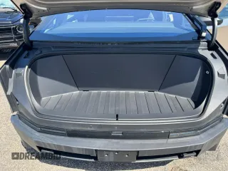 2024 Tesla Cybertruck z VIN 7G2CEHED4RA007048, wystawiony jako Copart lot #59535265 z przebiegiem 19 154 mil mil oraz Czysty tytuł • Clean title. Historia ofert i sprzedaży dostępna na DreamBid. Obrazek 6.