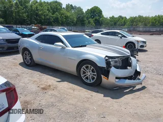 2013 Chevrolet Camaro LT with VIN 2G1FB1E30D9113836, listed as a IAAI auction lot 42669445 with 184,687 mi miles and . Bid and sale history available at DreamBid. Image 1.