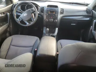 2012 Kia Sorento LX with VIN 5XYKT4A15CG267518, listed as a Copart auction lot 46803705 with 0 mi miles and Non Repairable. Bid and sale history available at carsss.com. Image 8.