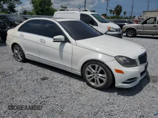 2013 Mercedes-Benz C 300 Sport with VIN WDDGF8AB0DR284569, listed as a Copart auction lot 56630195 with 99,726 mi miles and Clean Title. Bid and sale history available at DreamBid. Image 5.