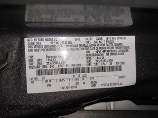 2012 Ford Focus SE with VIN 1FAHP3K22CL394088, listed as a IAAI auction lot 40953085 with 147,259 mi miles and . Bid and sale history available at carsss.com. Image 9.