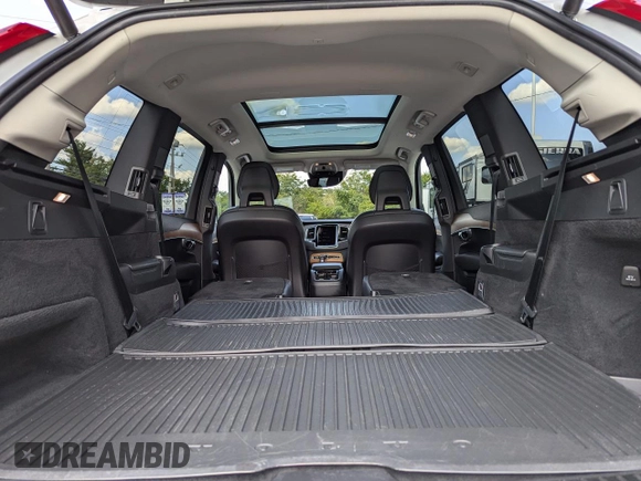 2021 Volvo XC90 Momentum with VIN YV4A221KXM1753168, listed as a Copart auction lot 44860475 with 47,817 mi miles and Clean Title. Bid and sale history available at carsss.com. Image 7.