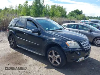 2009 Mercedes-Benz M 550 with VIN 4JGBB72E49A448944, listed as a IAAI auction lot 42754286 with 156,923 mi miles and . Bid and sale history available at DreamBid. Image 1.
