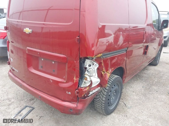 2015 Chevrolet City Express Cargo Van LS with VIN 3N63M0YN1FK699672, listed as a IAAI auction lot 41330692 with 88,335 mi miles. Bid and sale history available at carsss.com. Image 6.