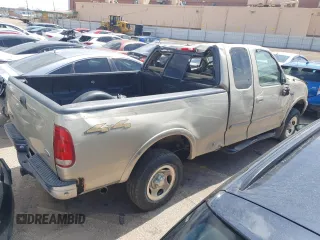 2000 Ford F-150 XL with VIN 1FTRX18LXYKA36124, listed as a Copart auction lot 51650385 with 0 mi miles and Salvage Title. Bid and sale history available at carsss.com. Image 3.