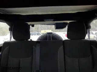 2015 Jeep Wrangler Unlimited Rubicon Hard Rock with VIN 1C4HJWFG0FL745930, listed as a Copart auction lot 44430225 with 92,366 mi miles and Clean Title. Bid and sale history available at carsss.com. Image 10.