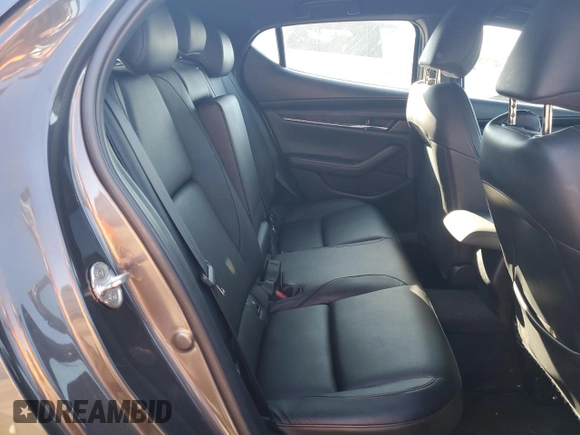 2020 Mazda 3 Preferred with VIN JM1BPBMM5L1168521, listed as a Copart auction lot 46648275 with 33,088 mi miles and Salvage Title. Bid and sale history available at DreamBid. Image 10.