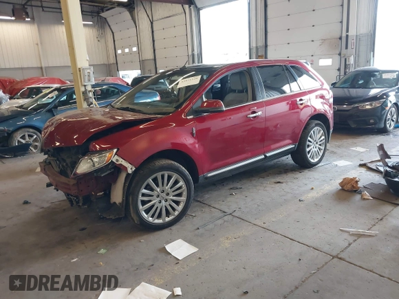 2013 Lincoln MKX with VIN 2LMDJ6JK2DBL05828, listed as a IAAI auction lot 41871126 with 97,094 mi miles. Bid and sale history available at carsss.com. Image 18.