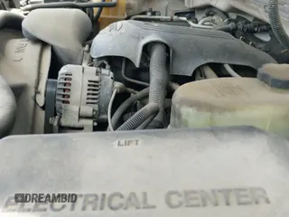 2001 Chevrolet Silverado 2500 с VIN 1GBHC24U21Z317783, выставлен на аукционе IAAI как лот 42353945 с пробегом 210 708 миль миль и . История ставок и продаж доступна на DreamBid. Изображение 18.