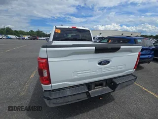 2022 Ford F-150 XL z VIN 1FTFW1EDXNFB38773, wystawiony jako IAAI lot #42851413 z przebiegiem 47 347 mil mil oraz . Historia ofert i sprzedaży dostępna na DreamBid. Obrazek 5.